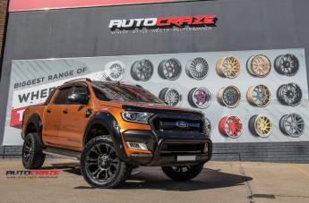 FORD-RANGER-VAPOR-BLACK-MACHINED-WITH-DARK-TINT